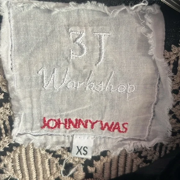 JOHNNY WAS Western Velvet Top - Picture 7 of 16